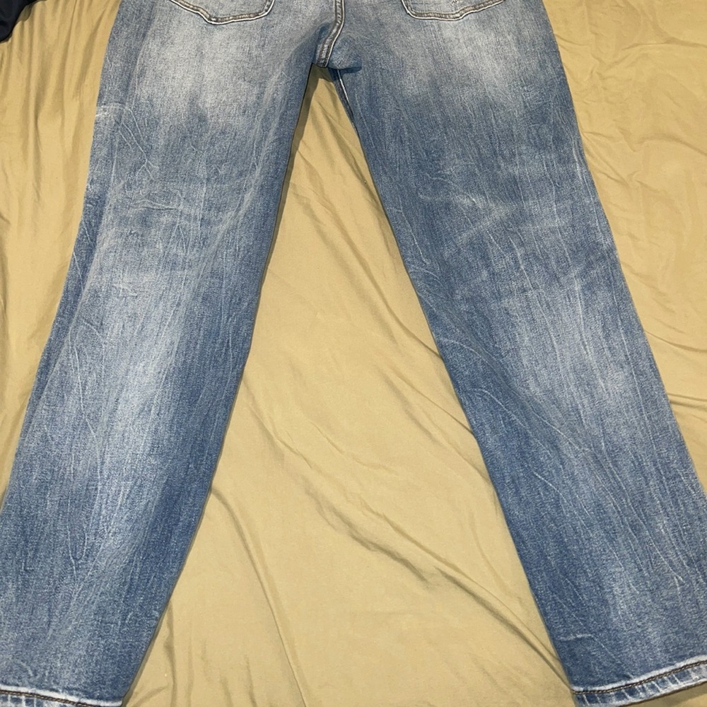 Plus - Picture 2 of 2